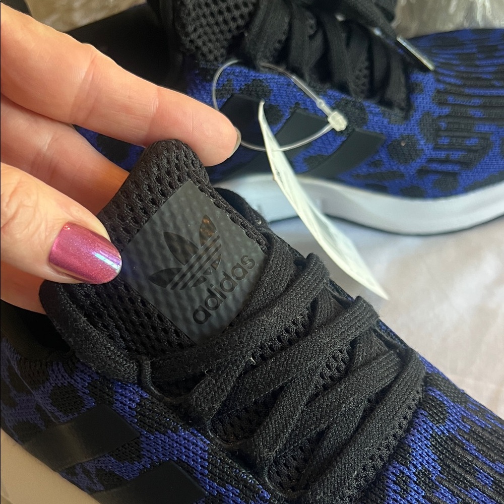 adidas Women's Black and Blue Athletic Sneakers - Picture 4 of 7